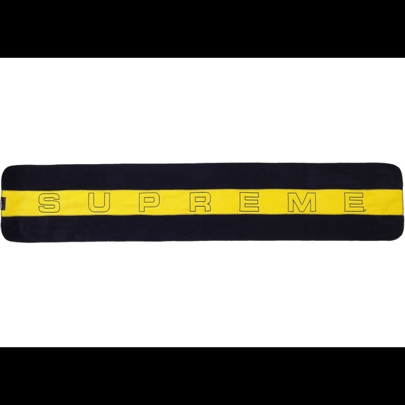 SUPREME Polartec Scarf - Navy - Picture 4 of 4